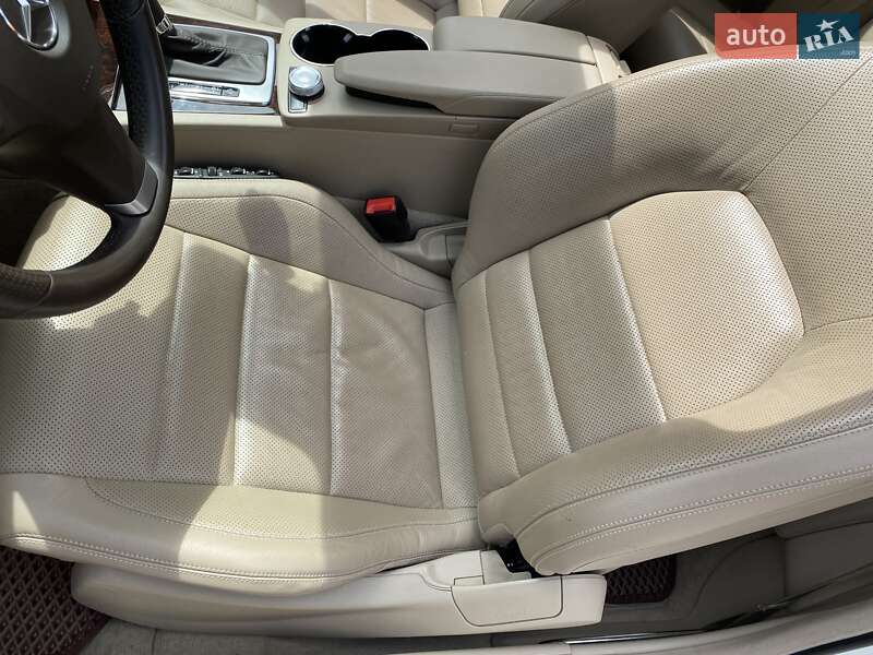 Купе Mercedes-Benz E-Class 2010 в Запорожье