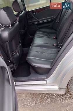 Седан Mercedes-Benz E-Class 2002 в Чернівцях