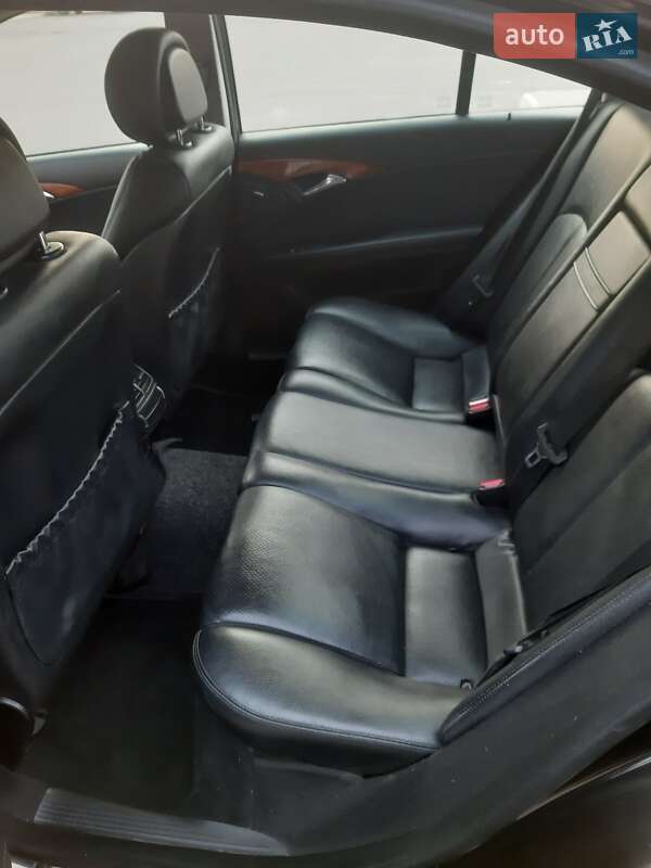 Седан Mercedes-Benz E-Class 2008 в Запоріжжі