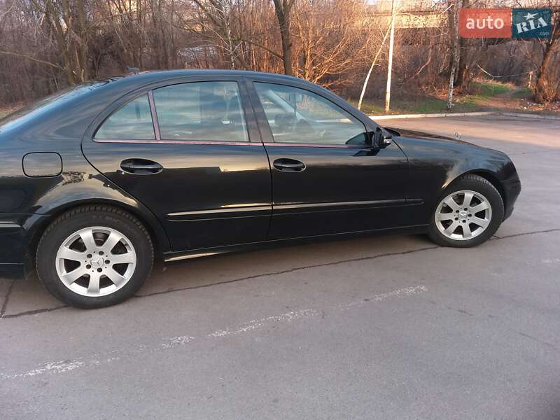 Седан Mercedes-Benz E-Class 2008 в Запоріжжі