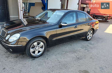 Седан Mercedes-Benz E-Class 2006 в 