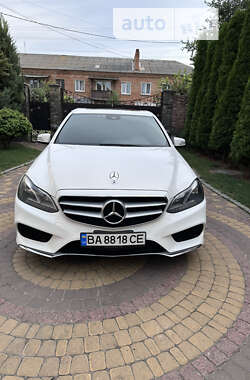 Седан Mercedes-Benz E-Class 2013 в Києві