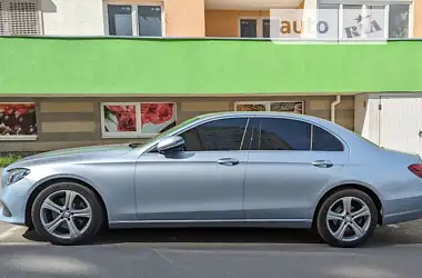 Mercedes-Benz E-Class 2016