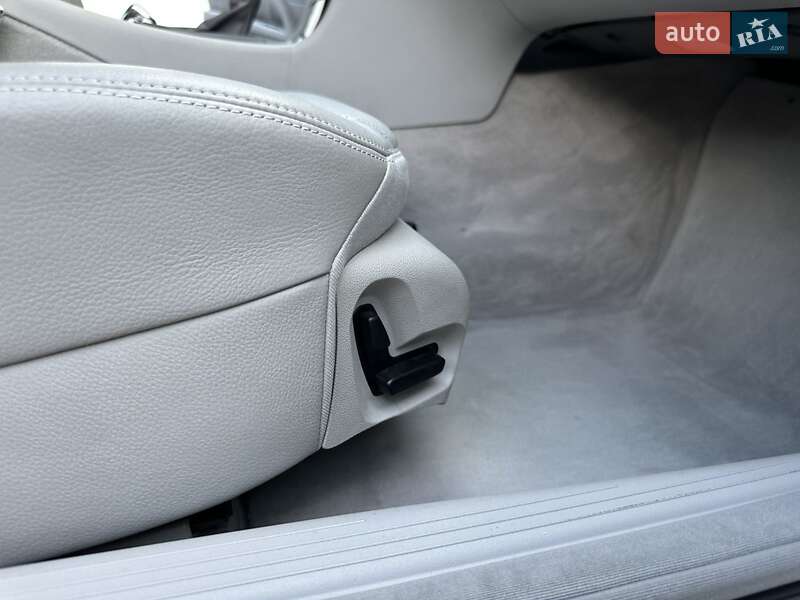 Седан Mercedes-Benz E-Class 2005 в Львове