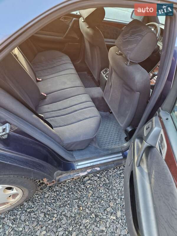 Седан Mercedes-Benz E-Class 1997 в Луцке