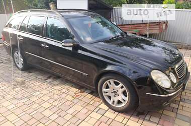 Универсал Mercedes-Benz E-Class 2004 в Черновцах