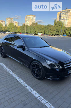 Седан Mercedes-Benz E-Class 2013 в Одессе