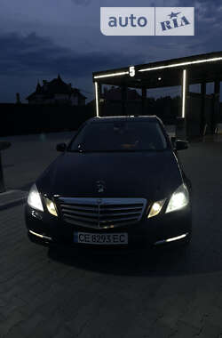 Седан Mercedes-Benz E-Class 2010 в Чернівцях