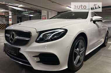 Купе Mercedes-Benz E-Class 2019 в 