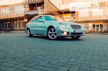 Седан Mercedes-Benz E-Class 2006 в Сокалі