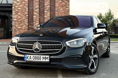 Седан Mercedes-Benz E-Class 2021 в 