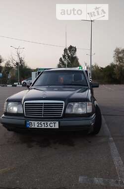 Седан Mercedes-Benz E-Class 1994 в 