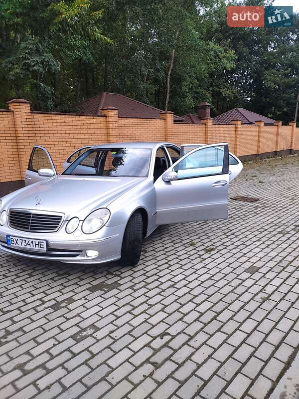 Седан Mercedes-Benz E-Class 2006 в Хмельницькому