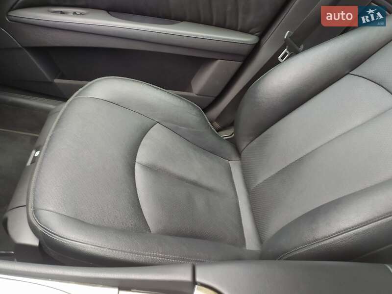 Седан Mercedes-Benz E-Class 2006 в Хмельницькому