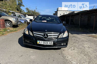 Купе Mercedes-Benz E-Class 2010 в Киеве