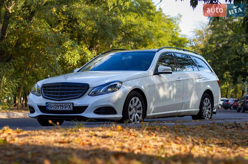 Універсал Mercedes-Benz E-Class 2013 в Одесі