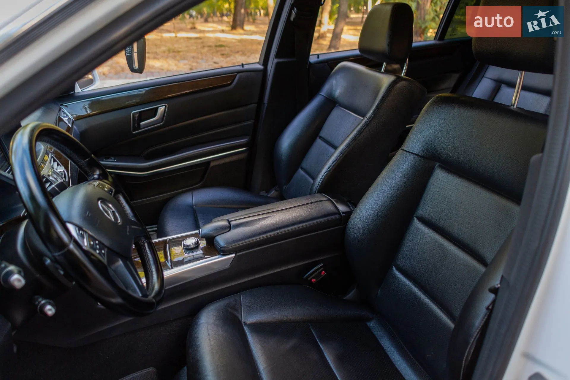 2013 Mercedes-Benz E-klasse - мініатюра 17
