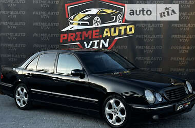 Седан Mercedes-Benz E-Class 2001 в 