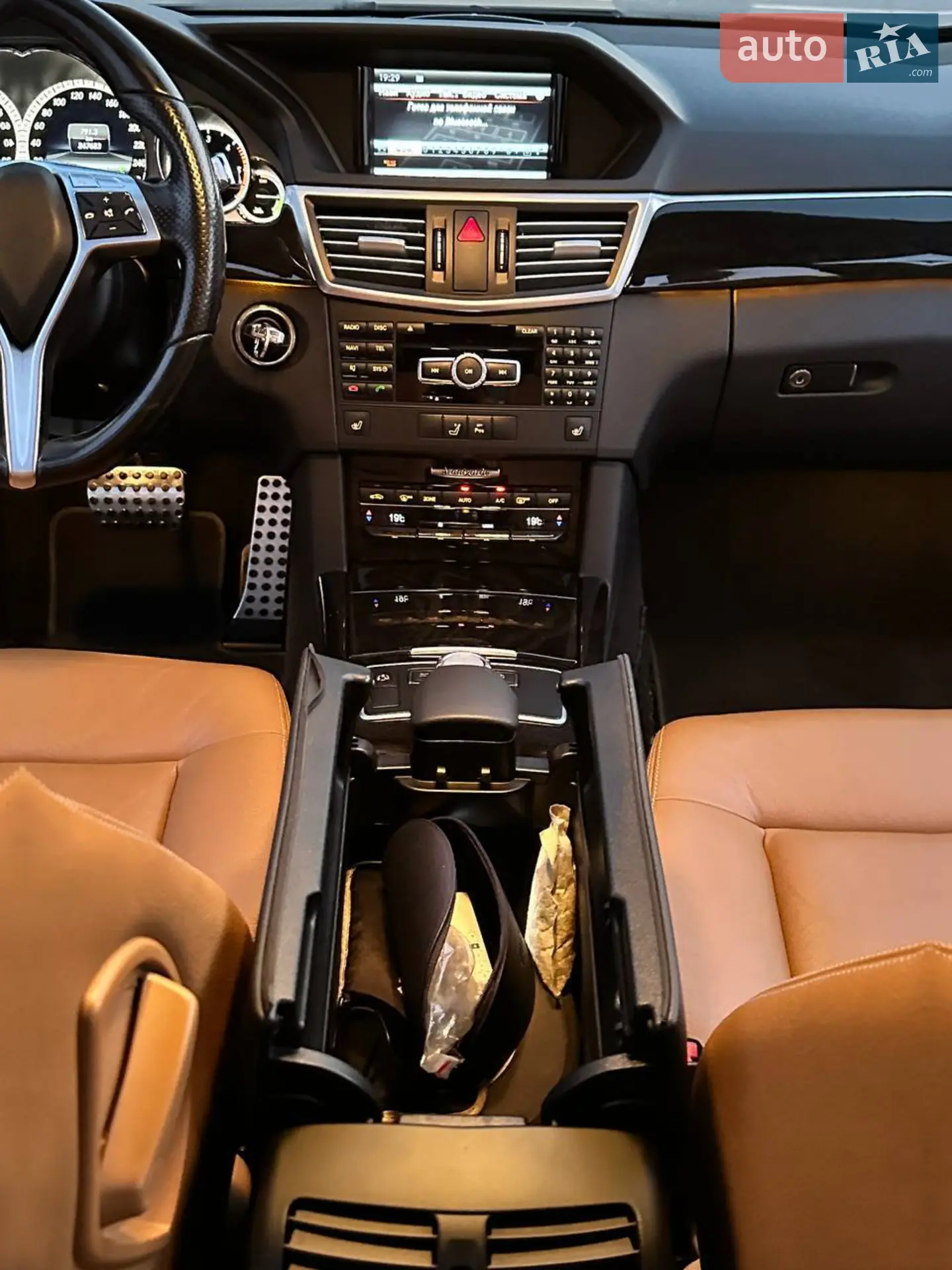 2013 Mercedes-Benz E-klasse - мініатюра 11