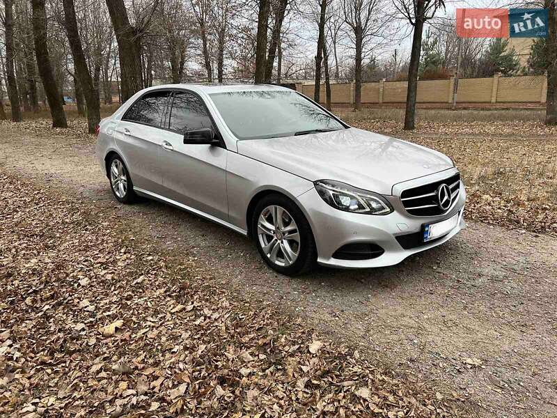 Седан Mercedes-Benz E-Class 2014 в Києві