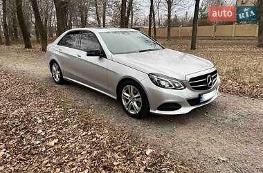 Седан Mercedes-Benz E-Class 2014 в Киеве