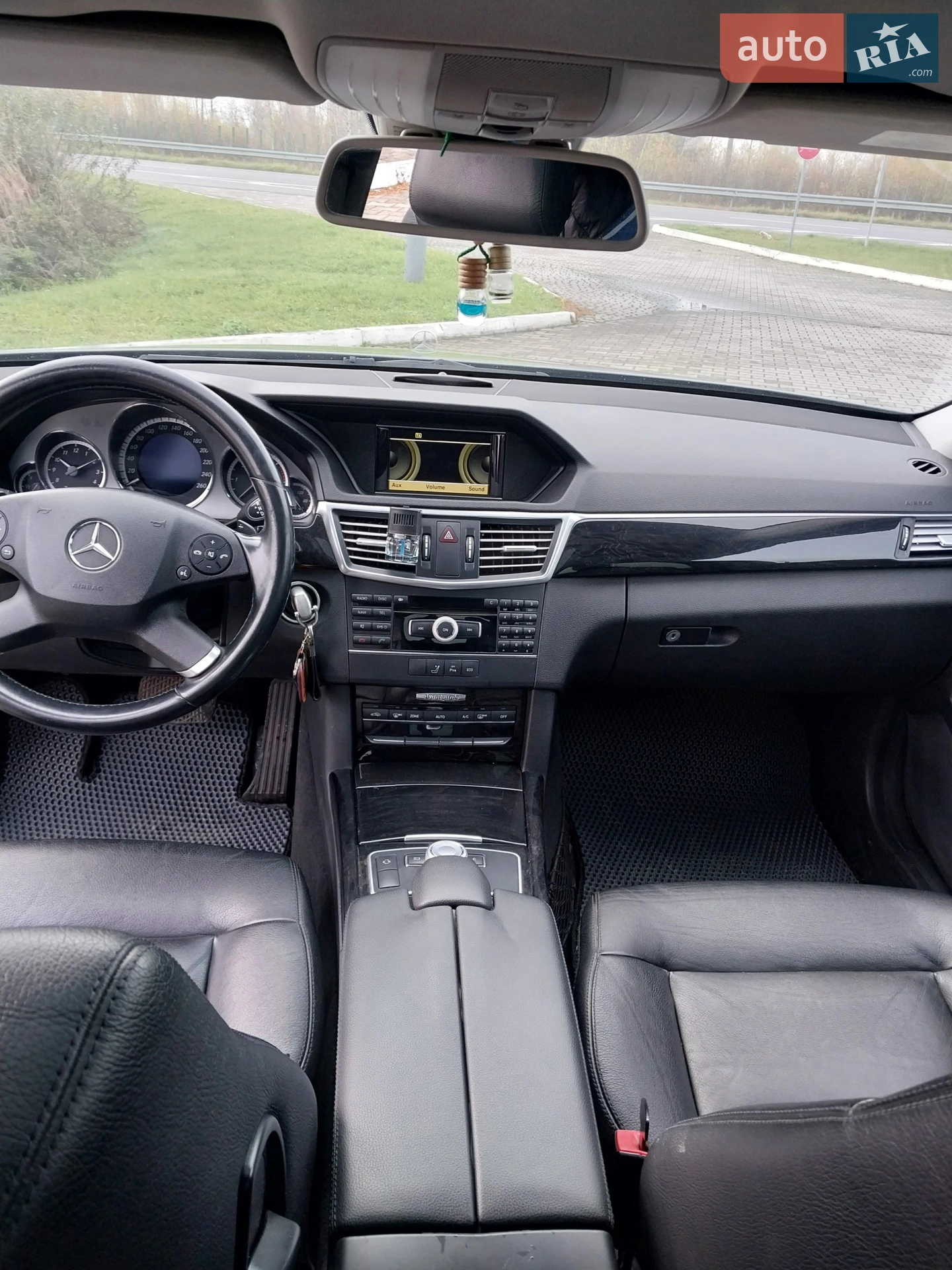 2012 Mercedes-Benz E-klasse - мініатюра 5