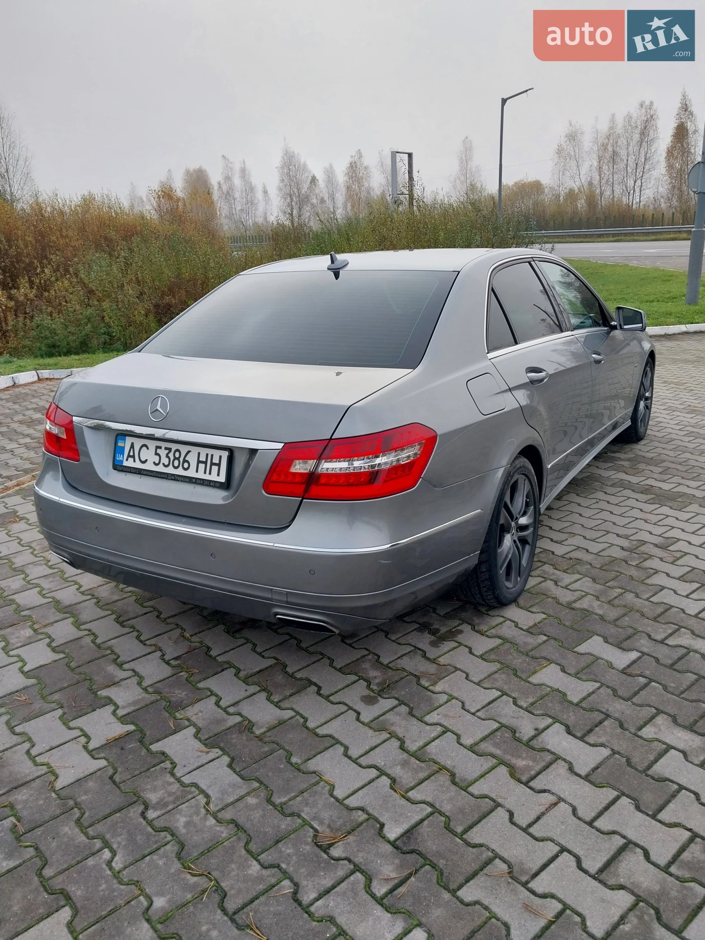 2012 Mercedes-Benz E-klasse - мініатюра 11