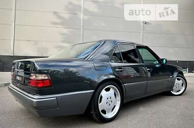 Седан Mercedes-Benz E-Class 1994 в 