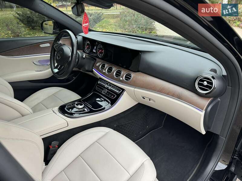 Седан Mercedes-Benz E-Class 2017 в Краматорську фото 10 Седан Mercedes-Benz E-Class 2017 в Краматорську