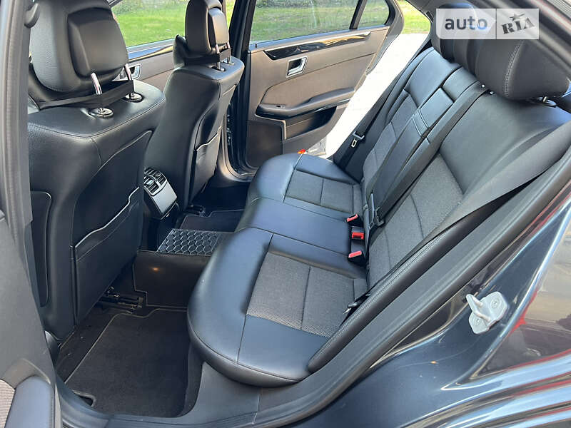 Седан Mercedes-Benz E-Class 2011 в Тлумаче фото 21 Седан Mercedes-Benz E-Class 2011 в Тлумаче