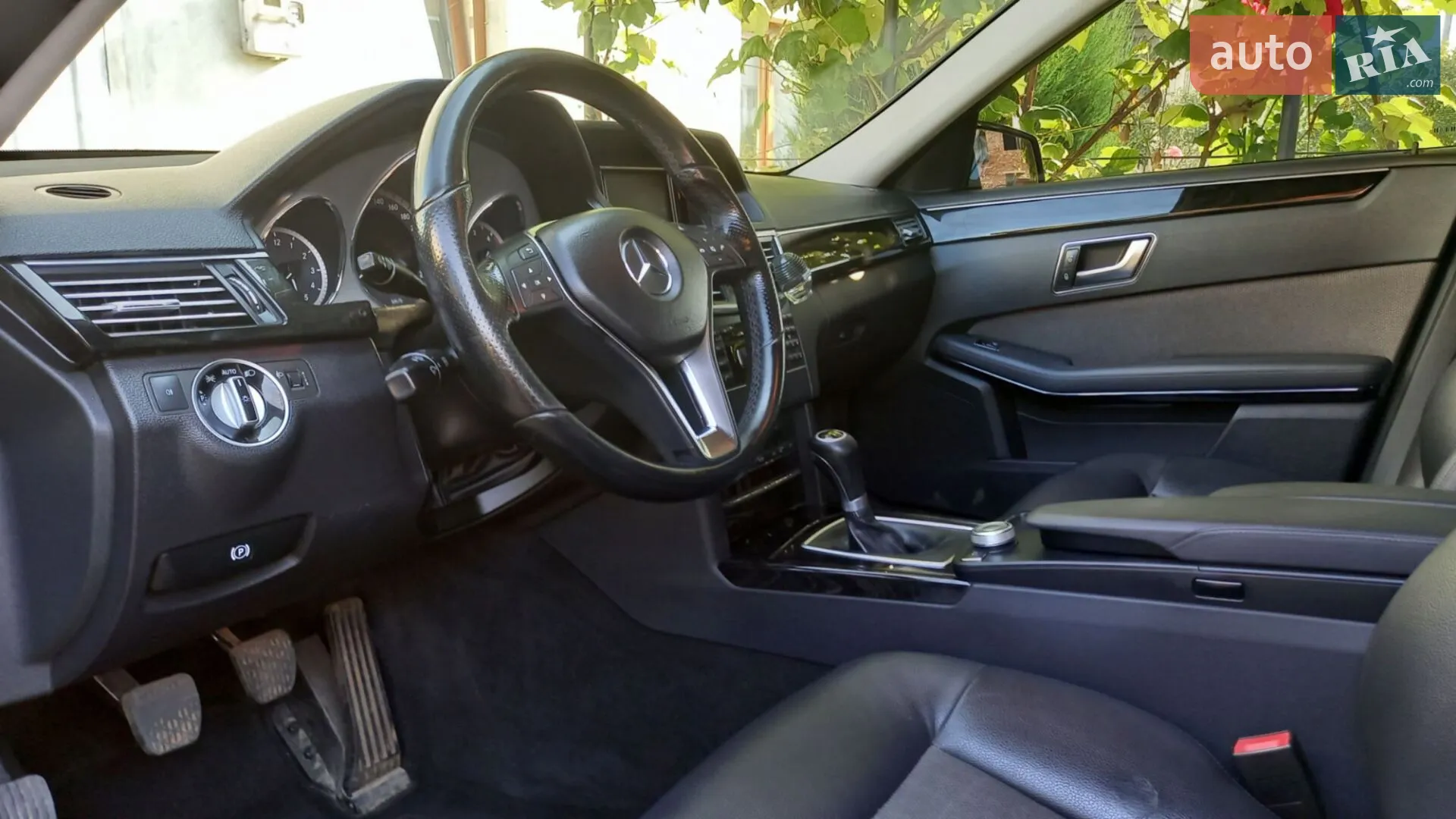 2012 Mercedes-Benz E-klasse - мініатюра 17