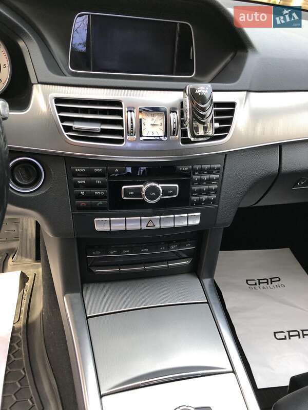 Седан Mercedes-Benz E-Class 2014 в Калуші