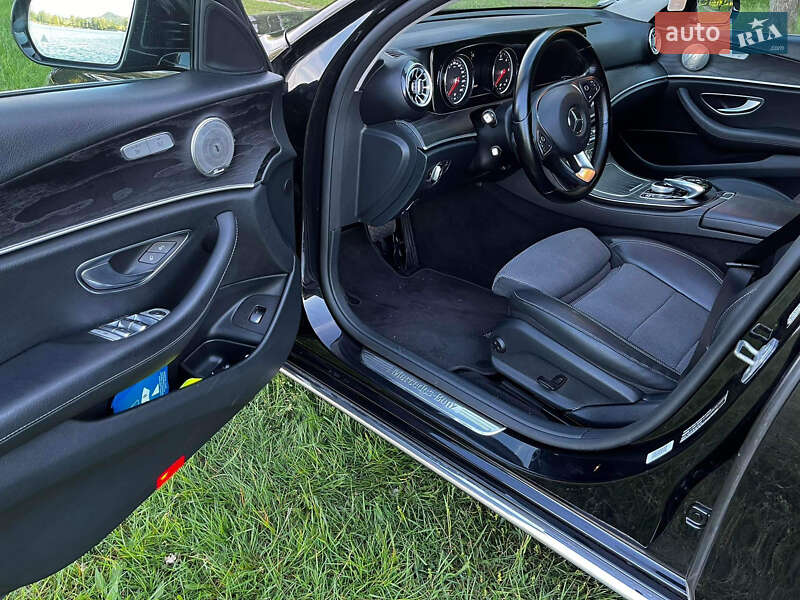 Седан Mercedes-Benz E-Class 2018 в Берегово