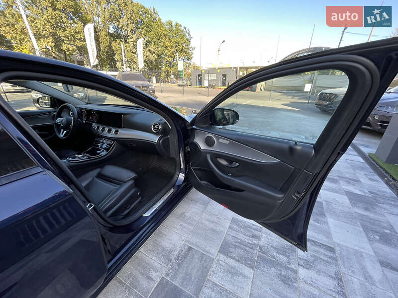 Седан Mercedes-Benz E-Class 2018 в Виннице