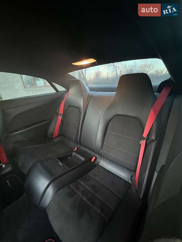 Купе Mercedes-Benz E-Class 2014 в Чернівцях