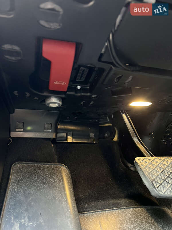 Универсал Mercedes-Benz E-Class 2016 в Львове