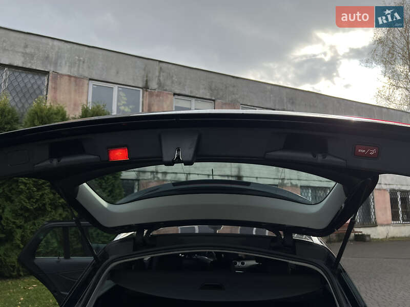 Универсал Mercedes-Benz E-Class 2016 в Львове