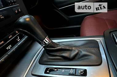 Купе Mercedes-Benz E-Class 2010 в 