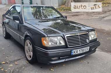 Купе Mercedes-Benz E-Class 1990 в Києві