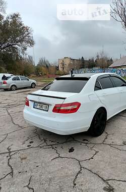 Седан Mercedes-Benz E-Class 2010 в Запоріжжі