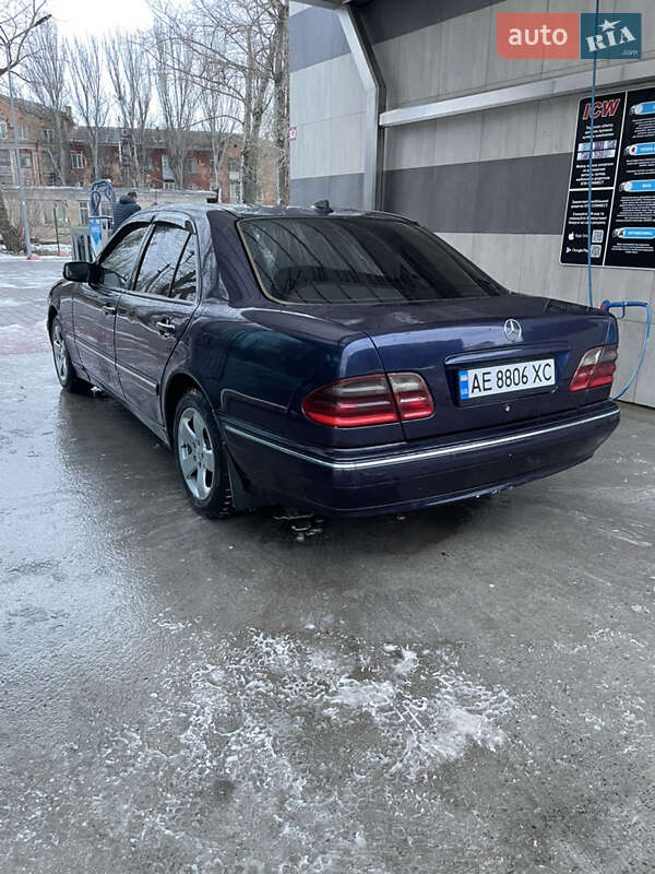 Седан Mercedes-Benz E-Class 2001 в Кривому Розі фото 22 Седан Mercedes-Benz E-Class 2001 в Кривому Розі
