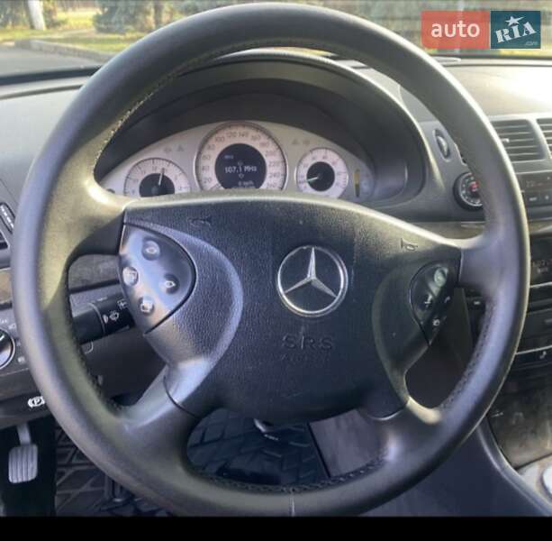 Седан Mercedes-Benz E-Class 2006 в Херсоні