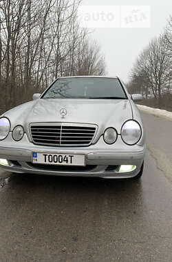 Седан Mercedes-Benz E-Class 2000 в Костополе