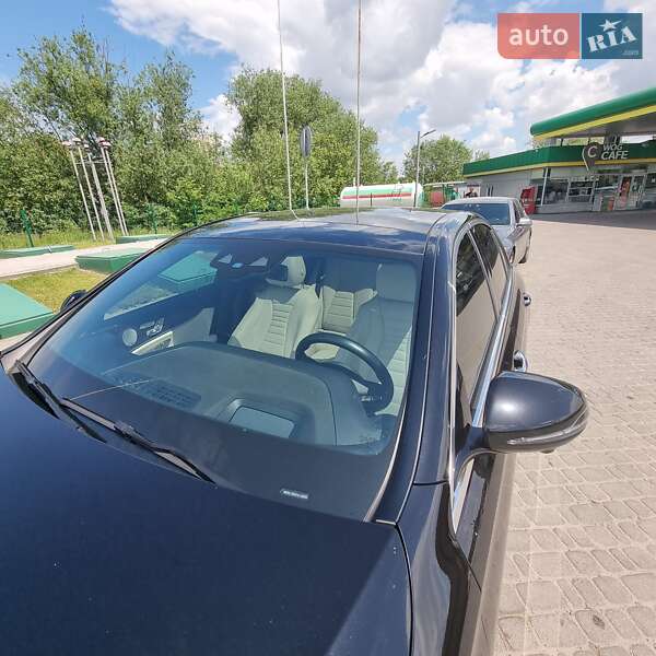 Седан Mercedes-Benz E-Class 2016 в Львове