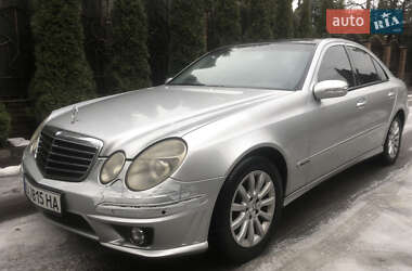 Седан Mercedes-Benz E-Class 2003 в 