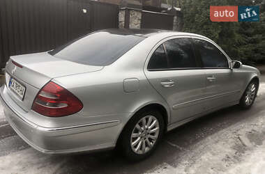 Седан Mercedes-Benz E-Class 2003 в 