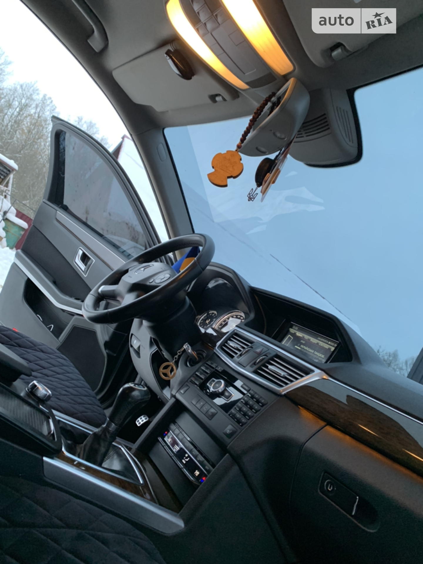 2012 Mercedes-Benz E-klasse - мініатюра 21