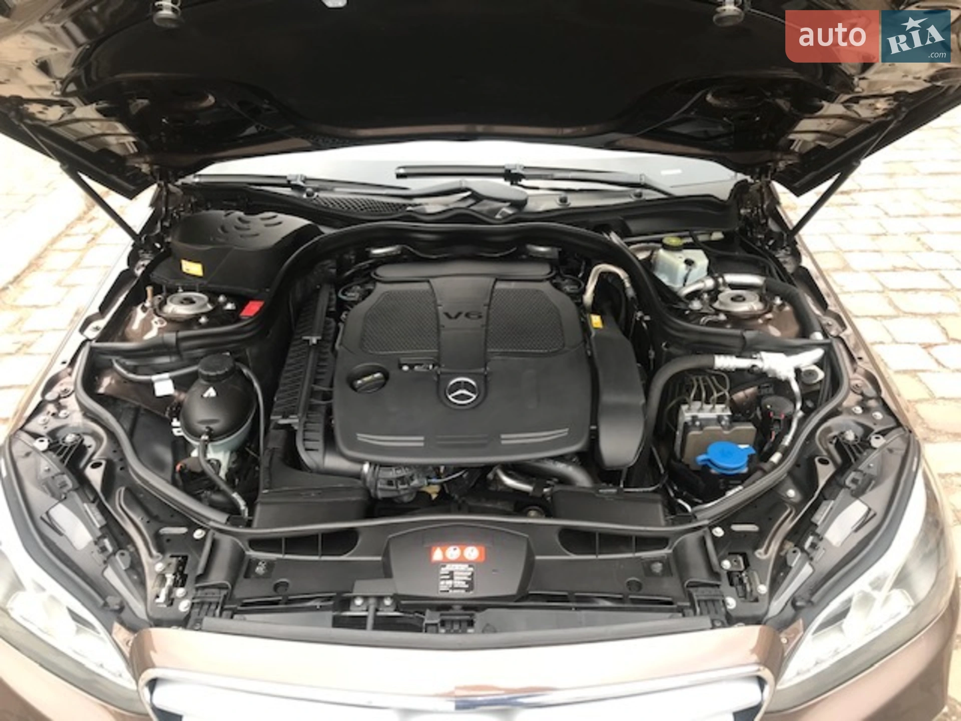 2013 Mercedes-Benz E-klasse - мініатюра 16