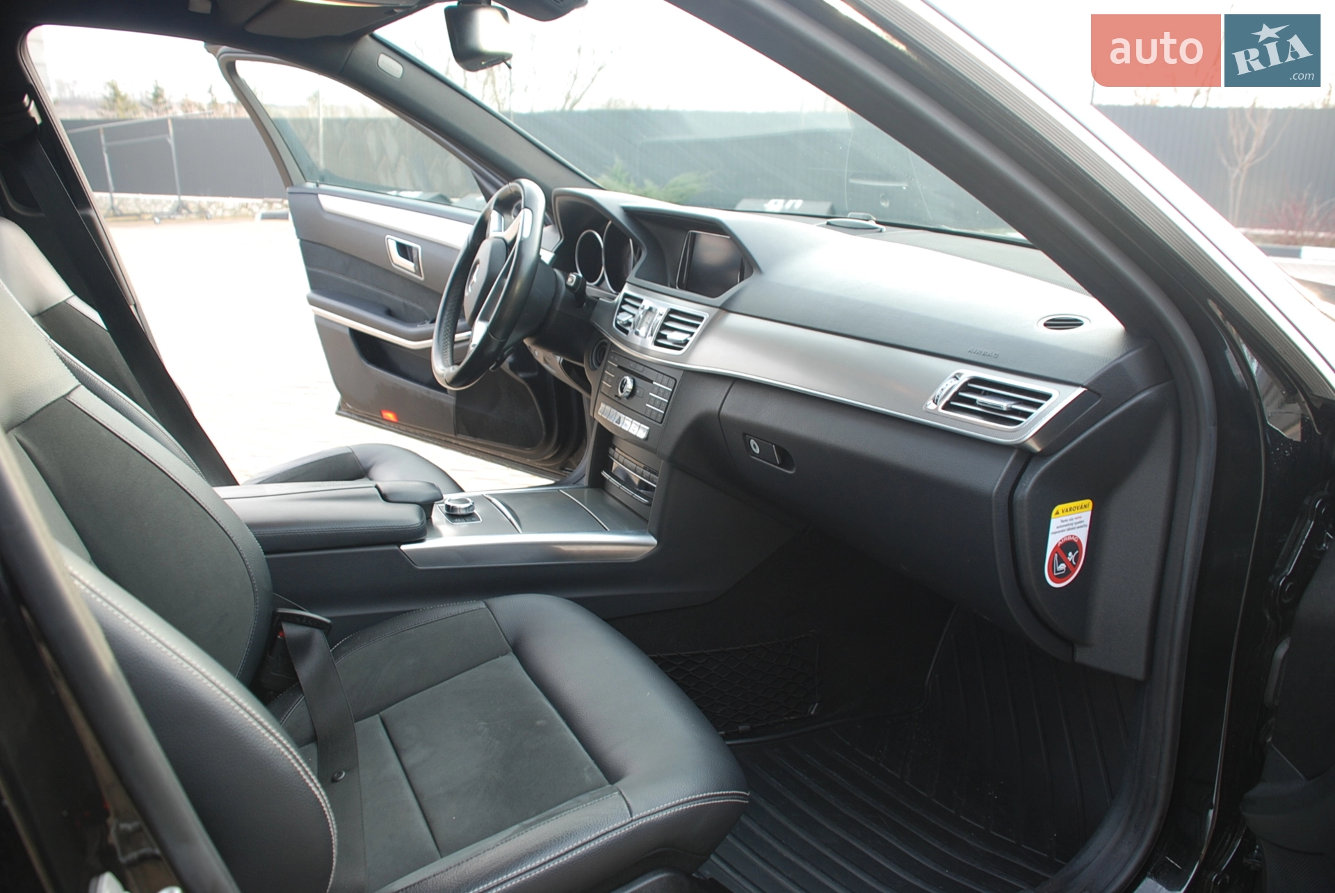 2016 Mercedes-Benz E-klasse - мініатюра 32