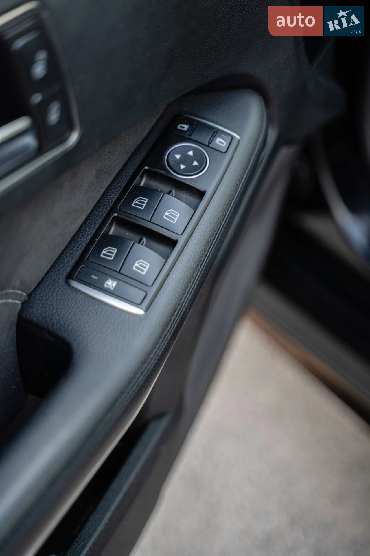 2016 Mercedes-Benz E-klasse - мініатюра 53